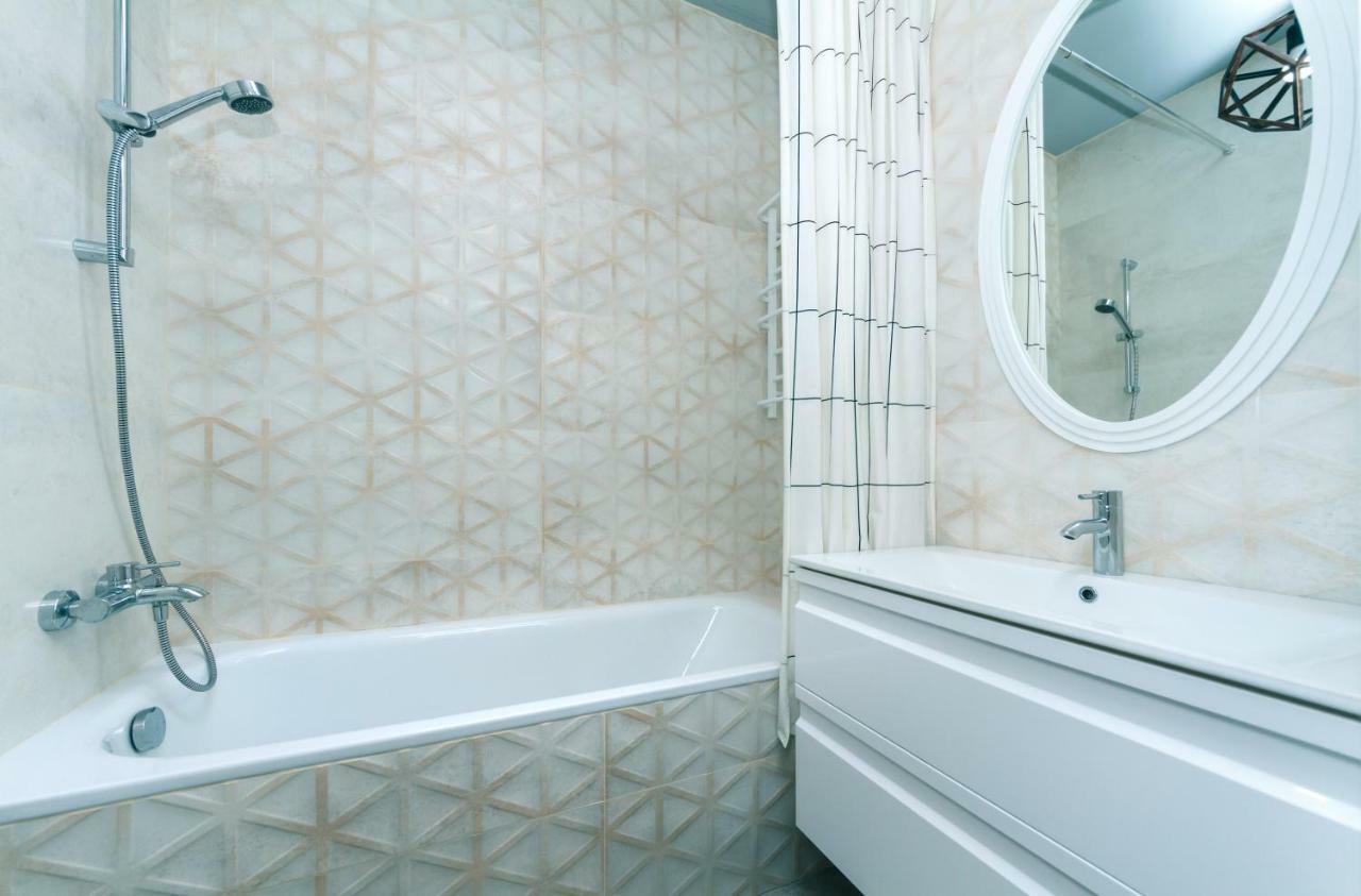 Lux , Two Bedrums Kiev Ngoại thất bức ảnh